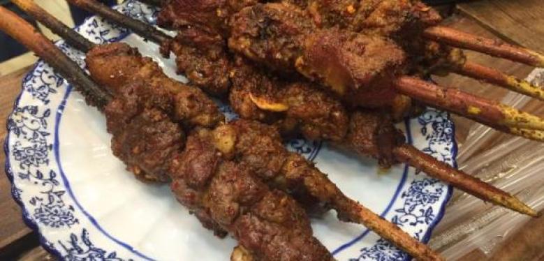大鵬小炒泡饃