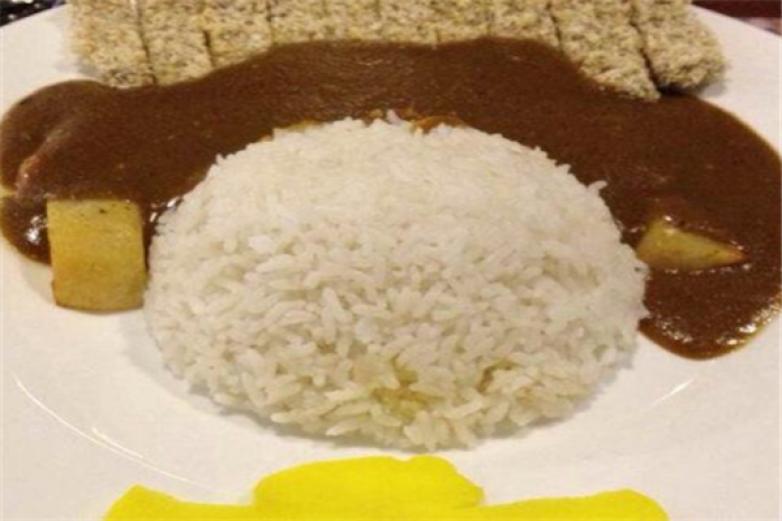 長(zhǎng)勺子咖喱時(shí)尚餐廳