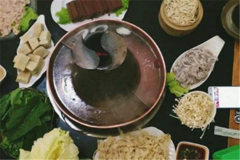 聚德攏老火鍋