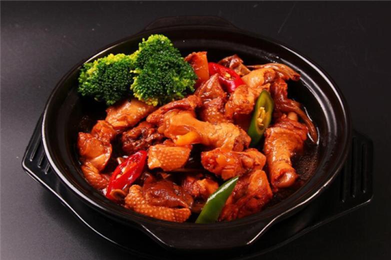 煮藝空間黃燜雞米飯