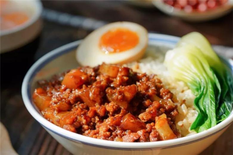 豪口福鹵肉飯
