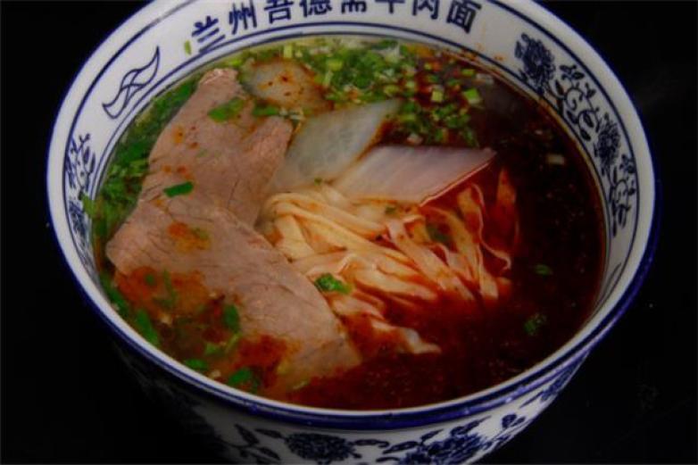 張真牛牛肉面