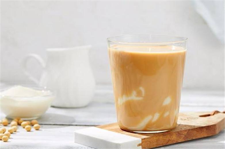 動茶天下奶茶