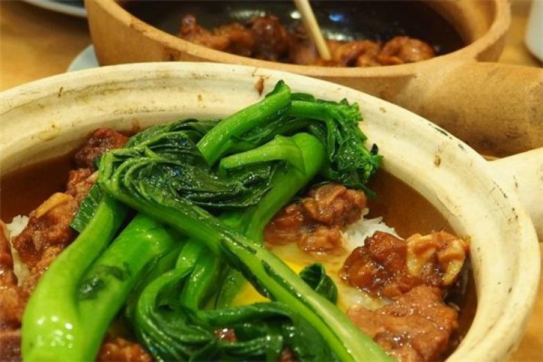 民記煲仔飯