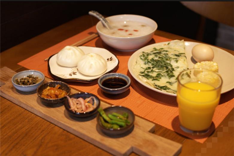 五潤中式早餐