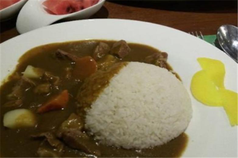 長(zhǎng)勺子咖喱時(shí)尚餐廳
