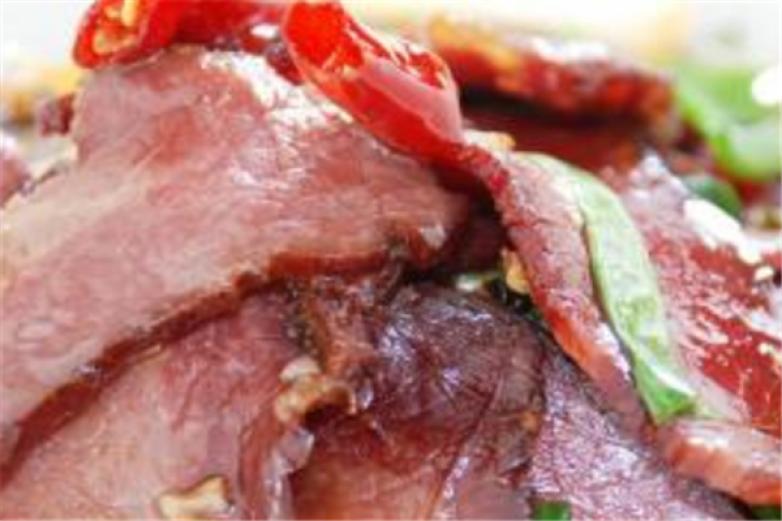 夢哥汗牛肉杯