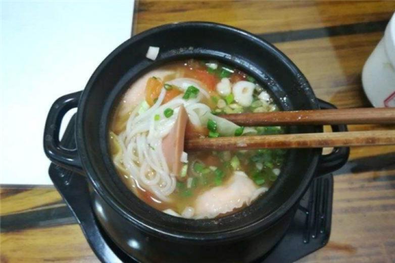 罐罐米線