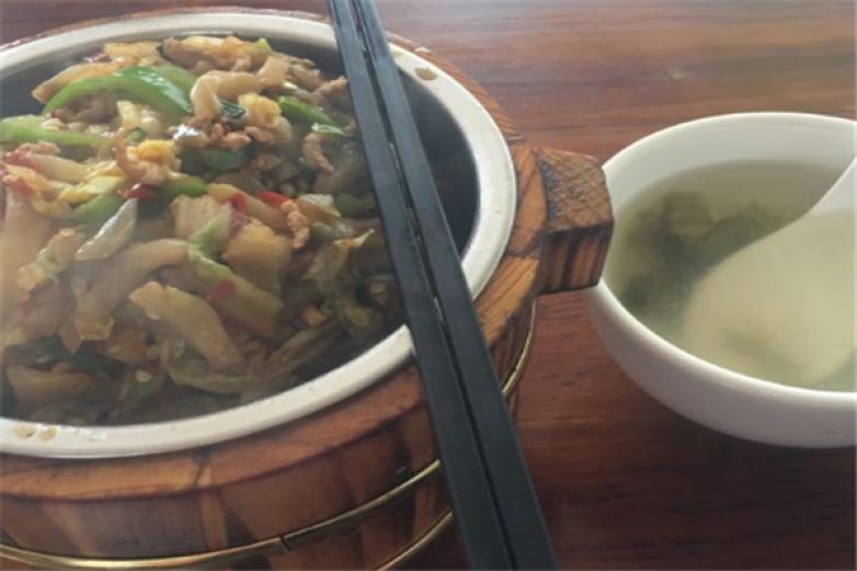 贛香木桶飯