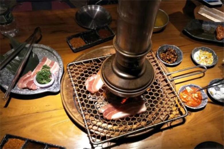焱石摩登烤肉