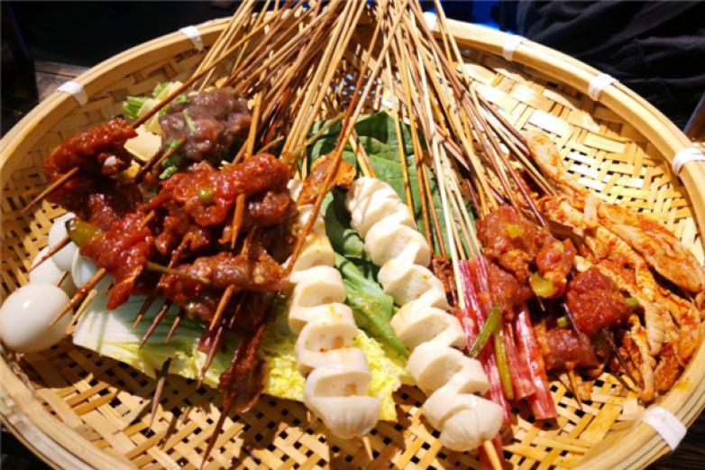 竹上簽串串香火鍋