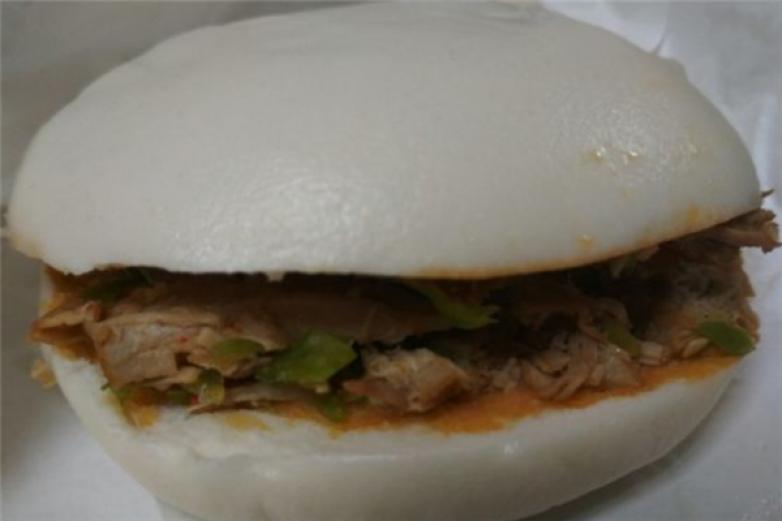 肉夾小魔王