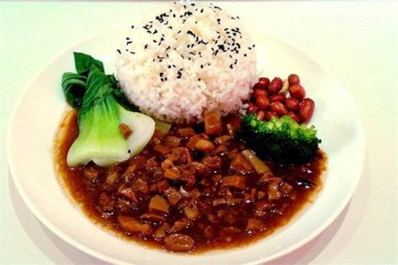 小馬哥鹵肉飯