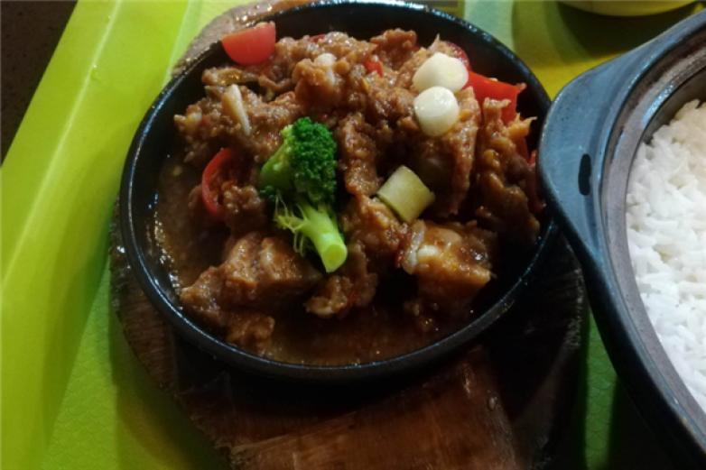 喜貢私房排骨飯
