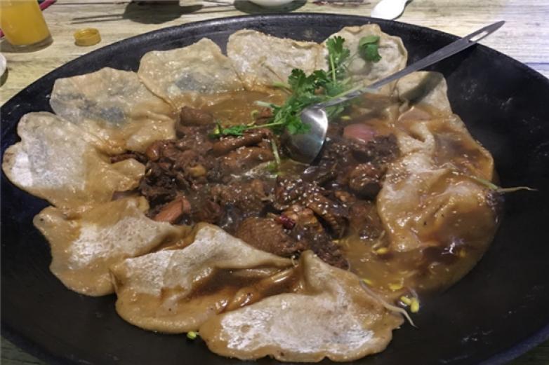 土老冒地鍋雞