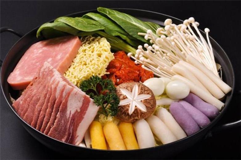 瑪食達年糕火鍋