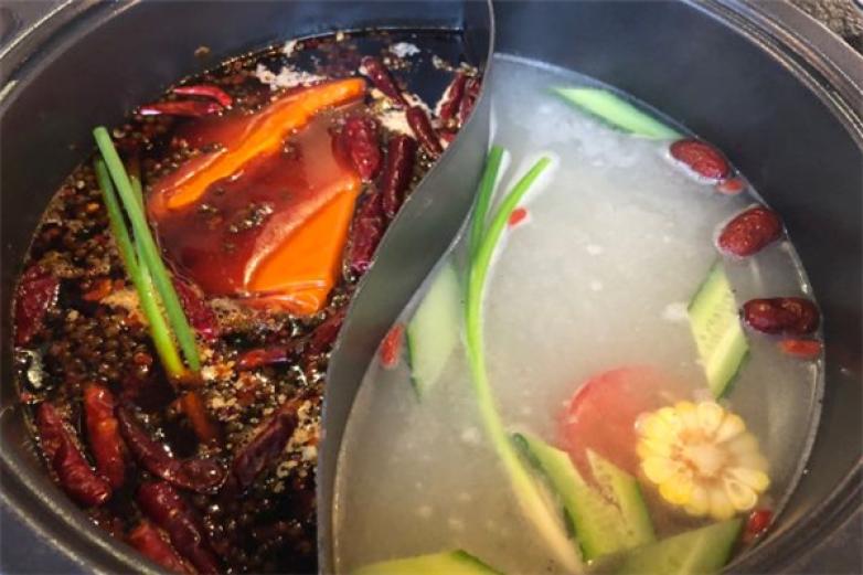綠蟻小紅爐串串火鍋