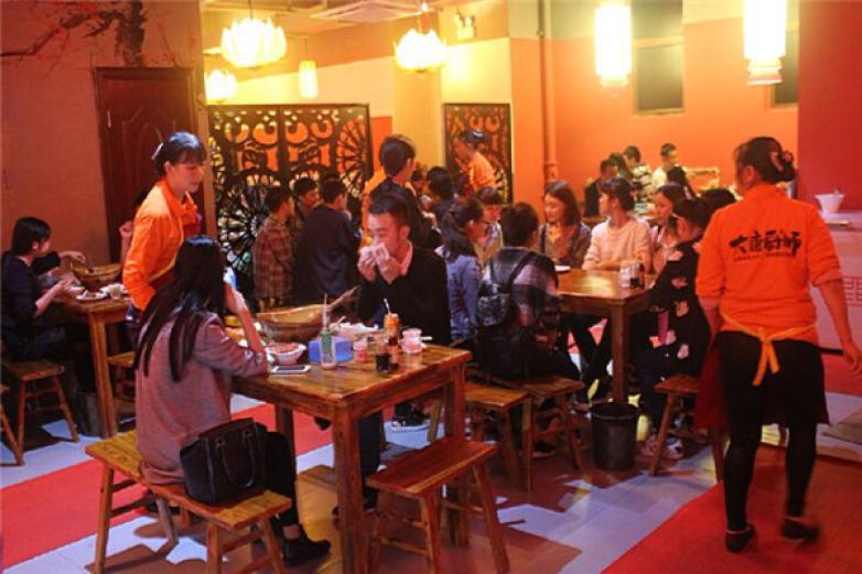 龍蝦遇見串串
