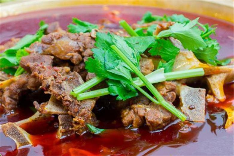 巴骨牛肉火鍋