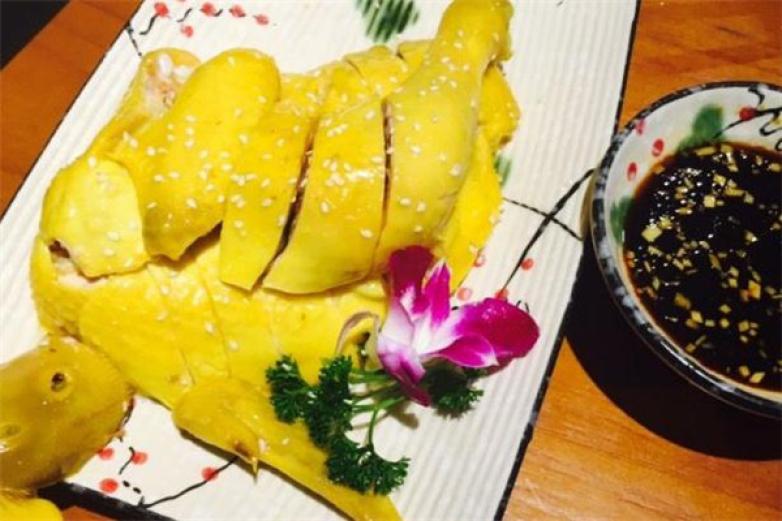 葉品盛酸菜魚(yú)