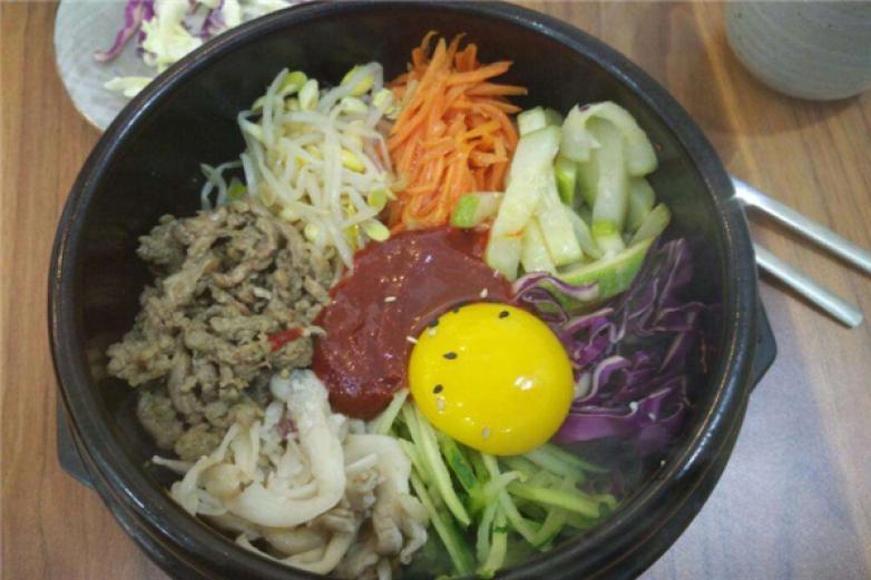 金三順拌飯