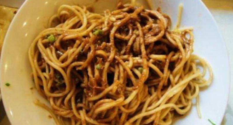 九頭鳥熱干面