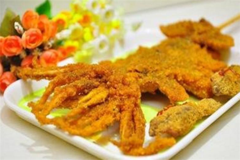 魷大師轟炸大魷魚(yú)