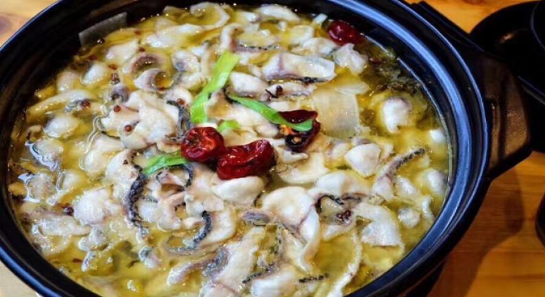 小爺酸湯魚