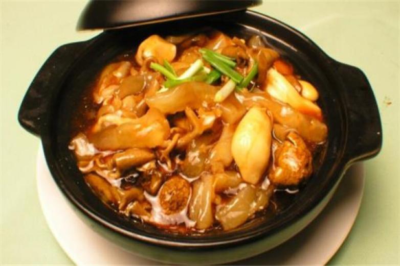 張一絕黃燜雞米飯