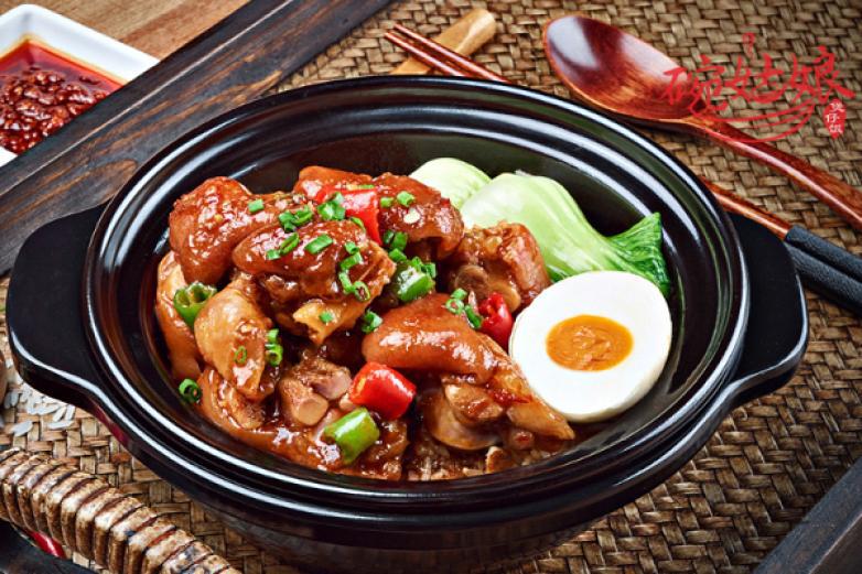 碗姑娘煲仔飯