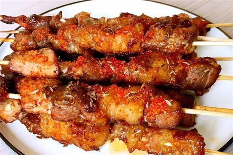 李國龍燒烤