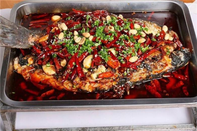 憨媳婦烤魚(yú)