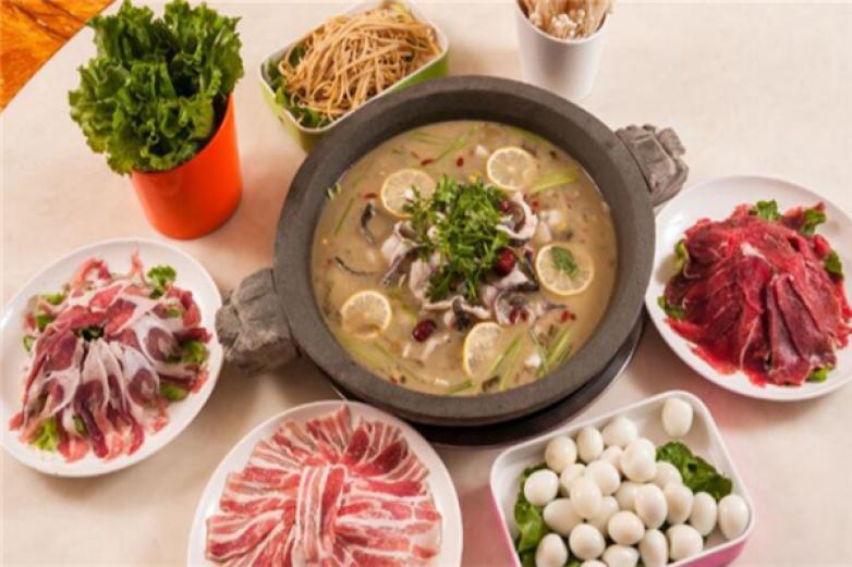 豪情石鍋魚(yú)火鍋