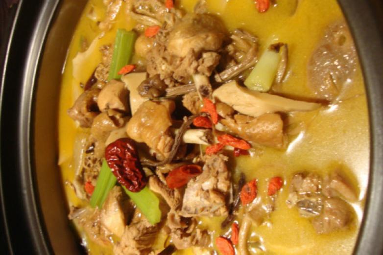 食必尚雞公煲
