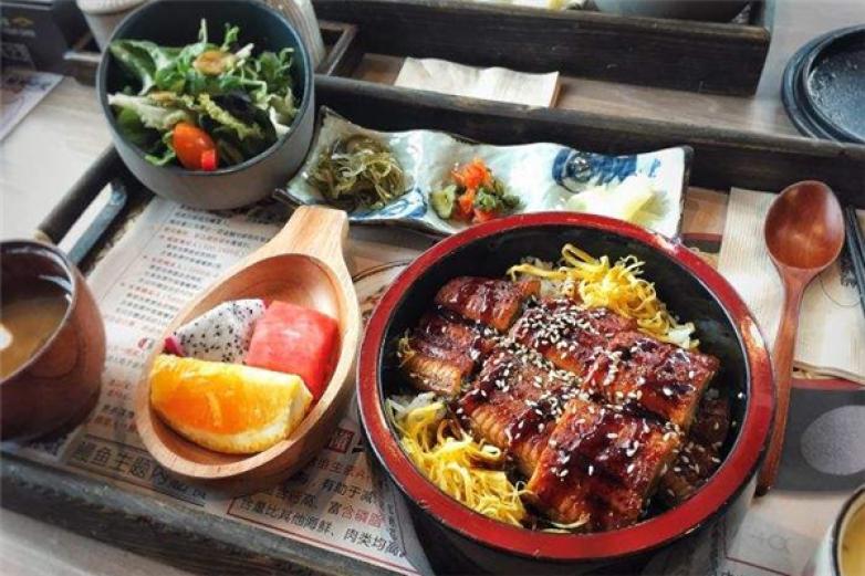 鰻鰻的愛(ài)