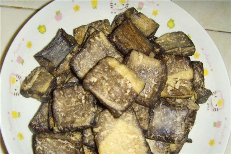 崧廈臭豆腐