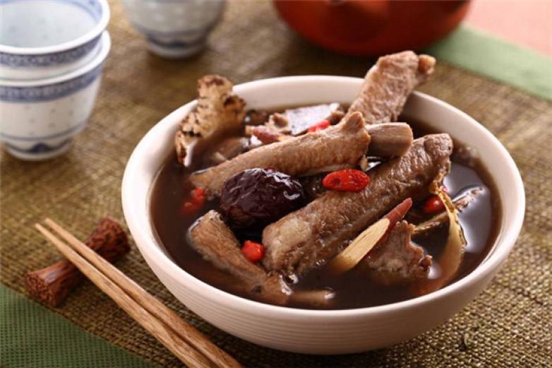 龔仔排骨