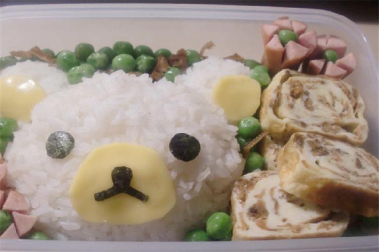 餓熊便當(dāng)