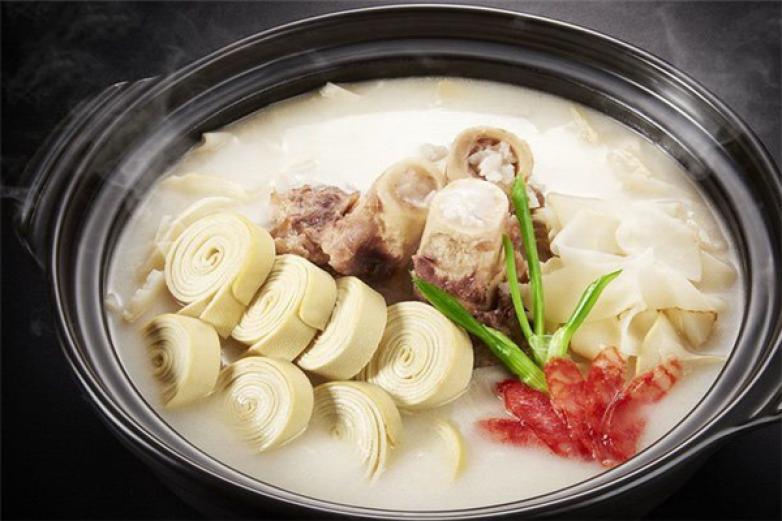骨湯傾城