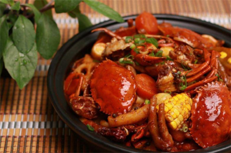 蓋世肉蟹煲