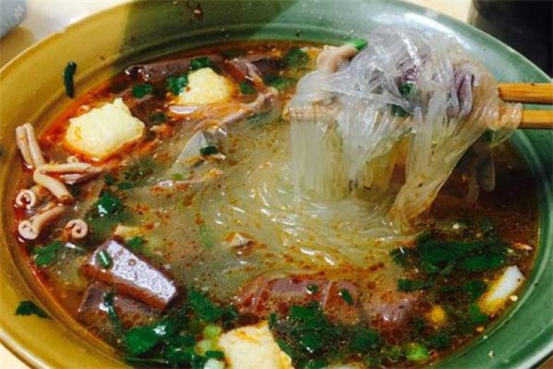 小潘記鴨血粉絲湯