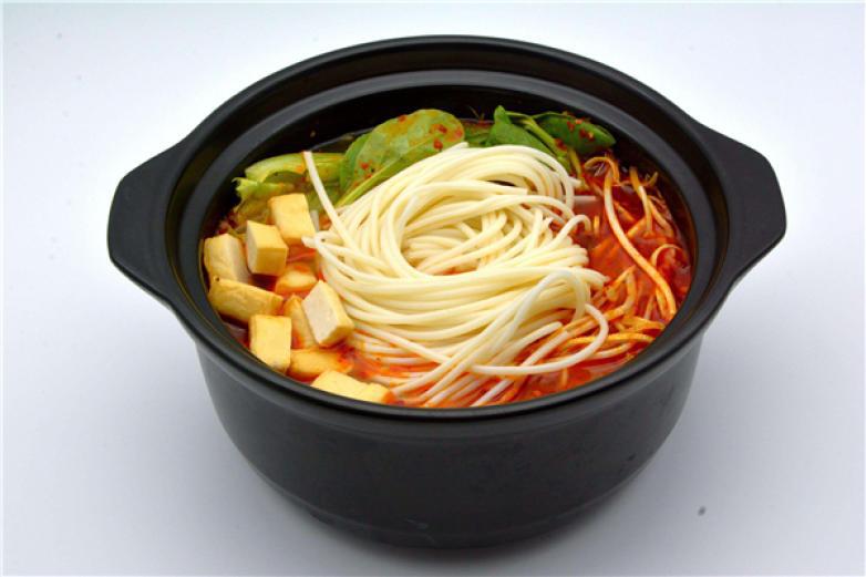 嘎嘎香過(guò)橋米線