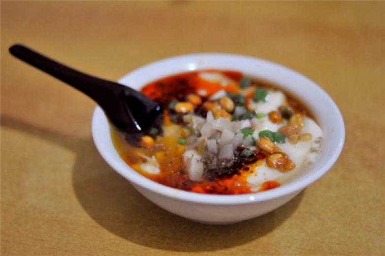 不大豆腐腦