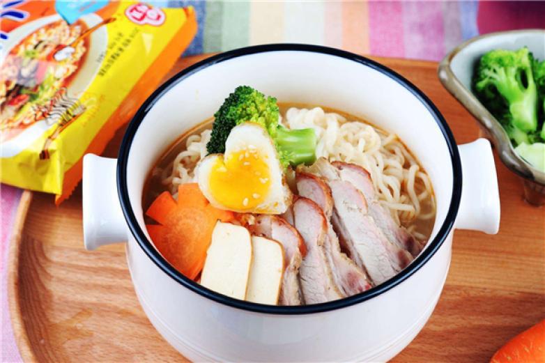 菲嘗火泡面小食堂