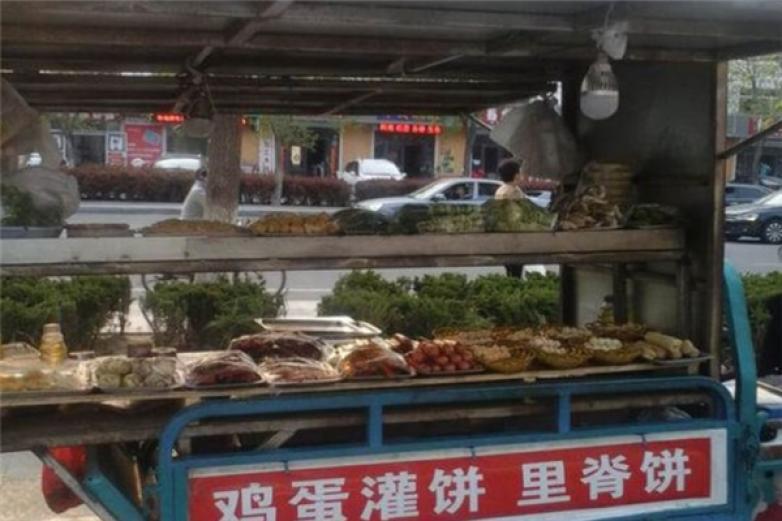 雞蛋灌餅小吃車(chē)