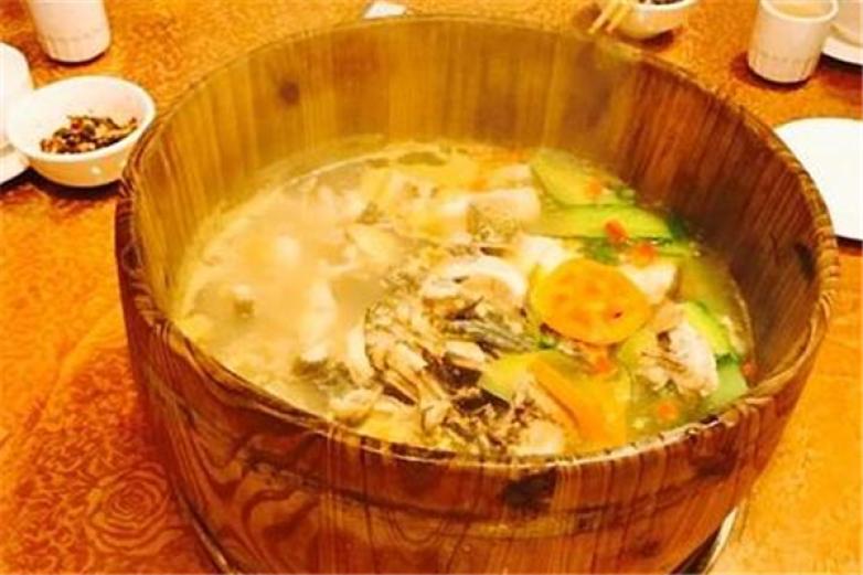 烤食府木桶魚