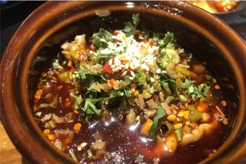 蓉一鍋豆花麻辣燙串串