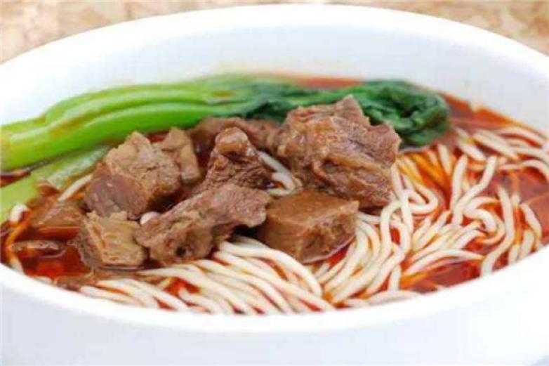 薩達(dá)姆牛肉面