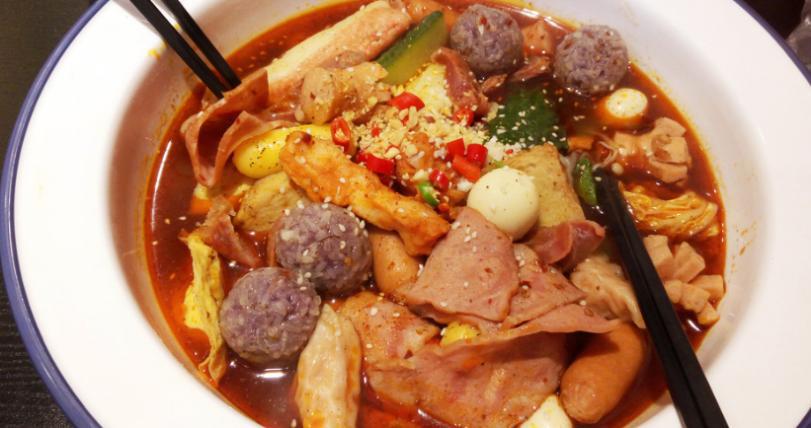 穿越麻辣冒菜