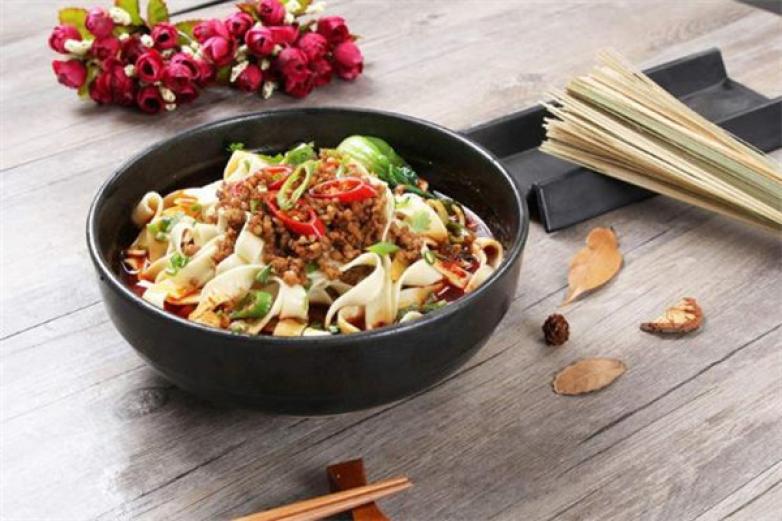 眼鏡牛肉面